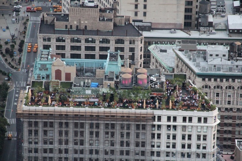 ���-����